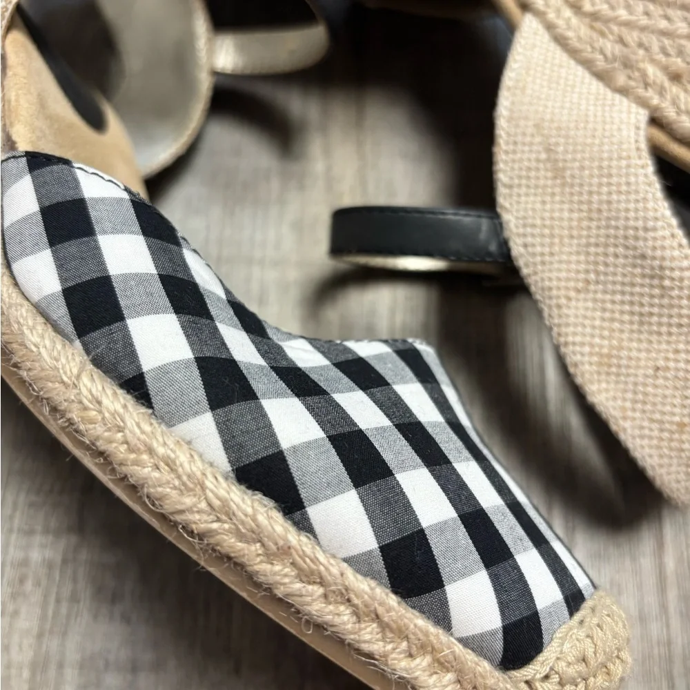 Anne Klein Ardine Gingham Pattern Espadrille Wedge Sandals